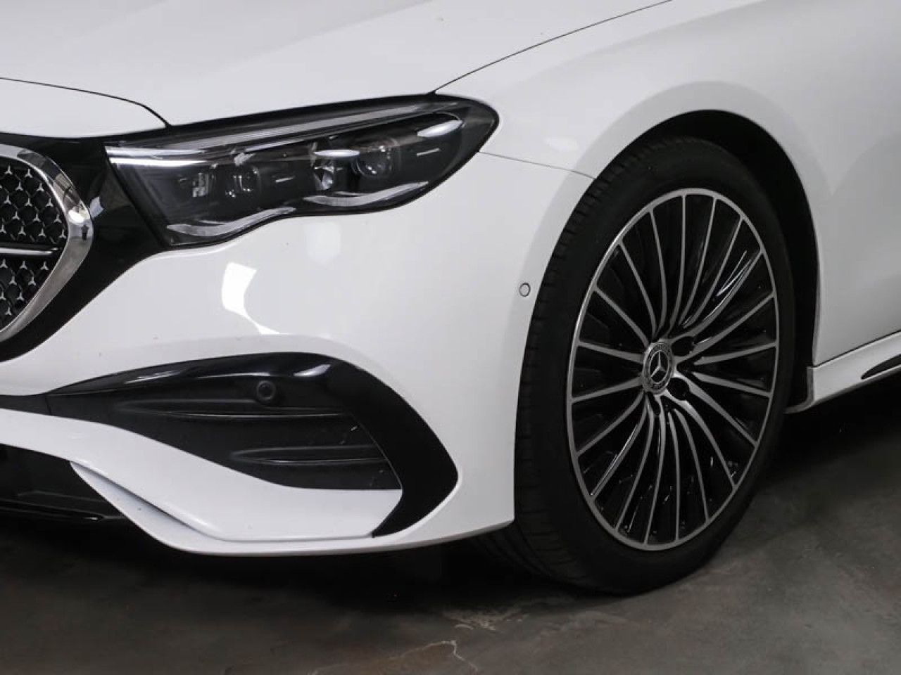 Mercedes-Benz E-Klasse – Bild 2