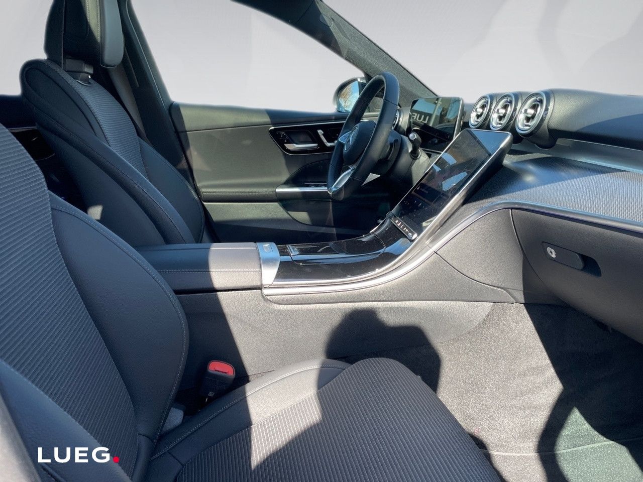 Mercedes-Benz C-Klasse – Bild 8