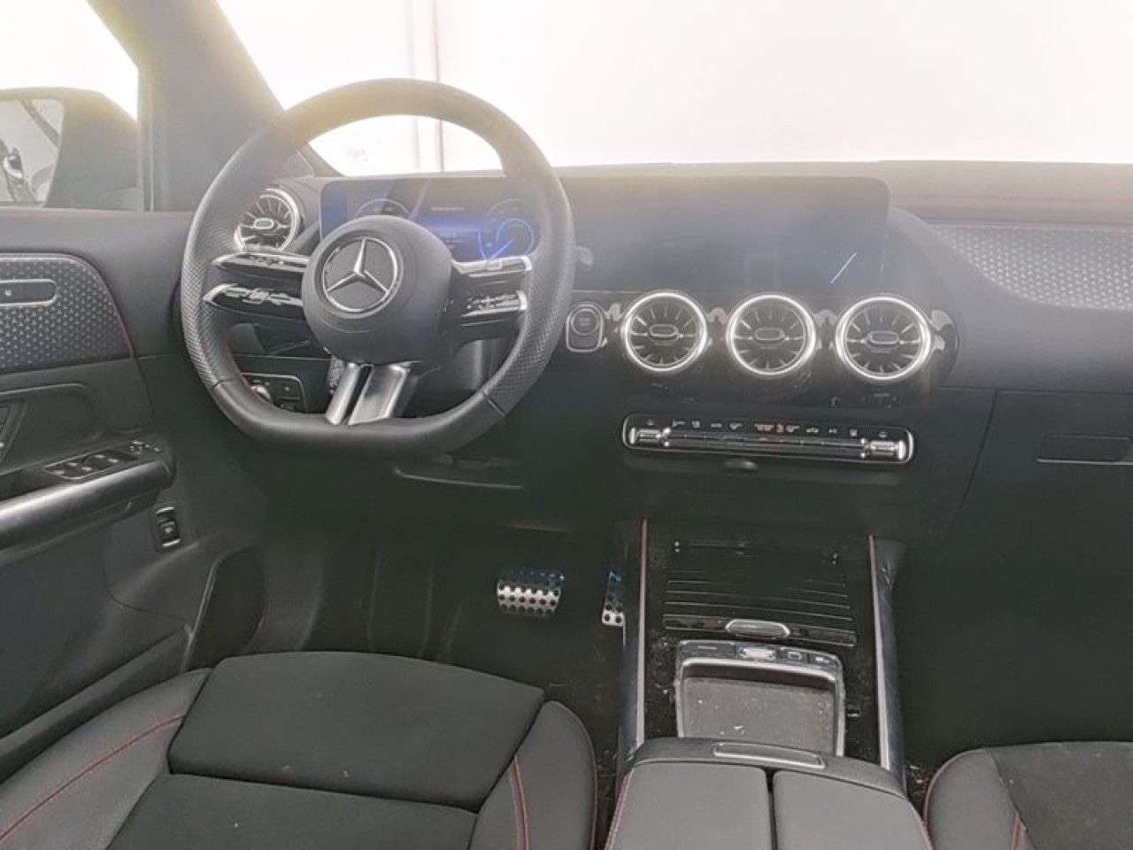 Mercedes-Benz EQA – Bild 5