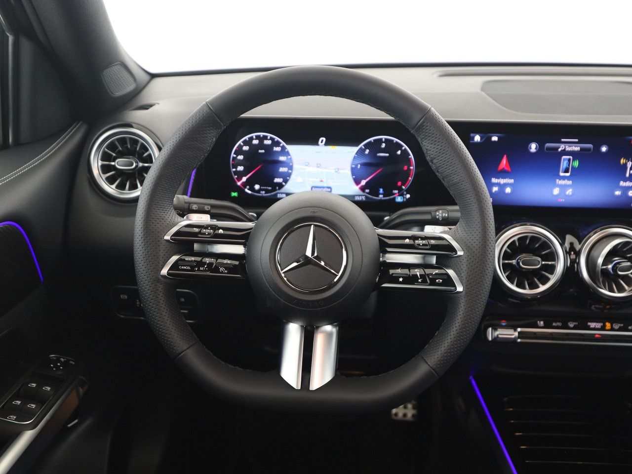 Mercedes-Benz GLB – Bild 11