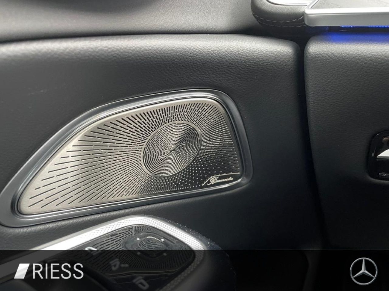 Mercedes-Benz E-Klasse – Bild 15