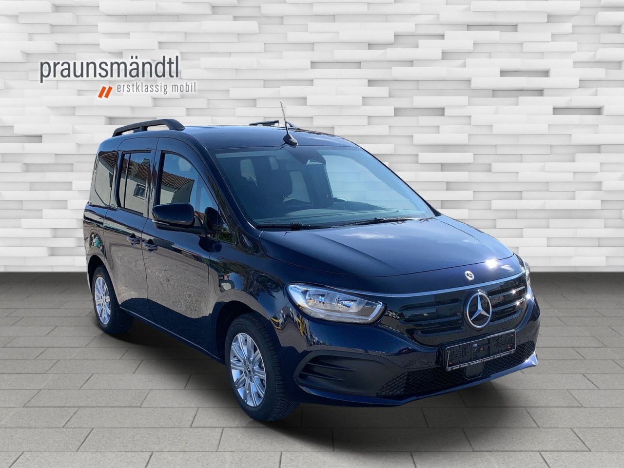 Mercedes-Benz EQT – Bild 3