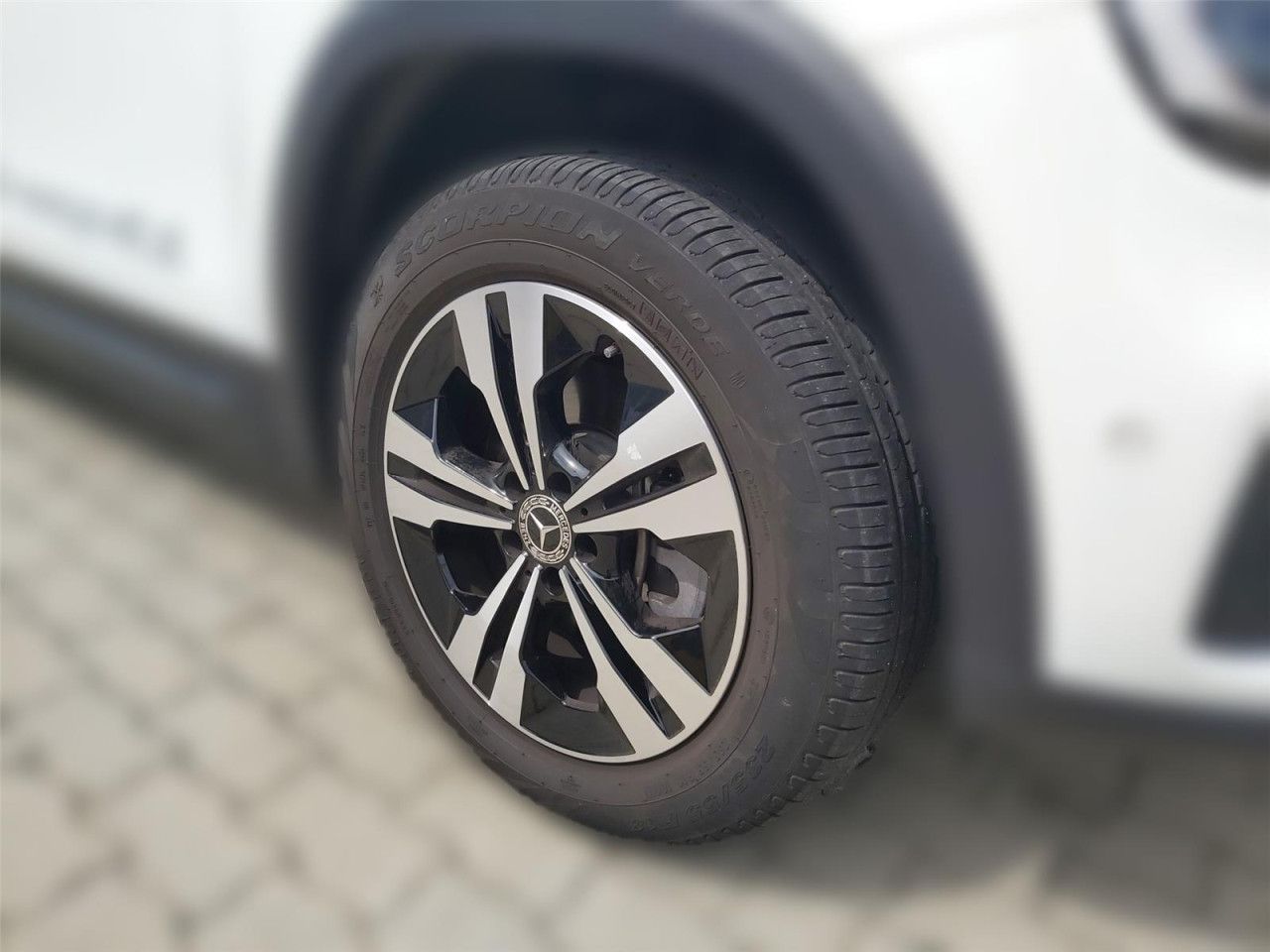 Fahrzeugbild 6 / 26