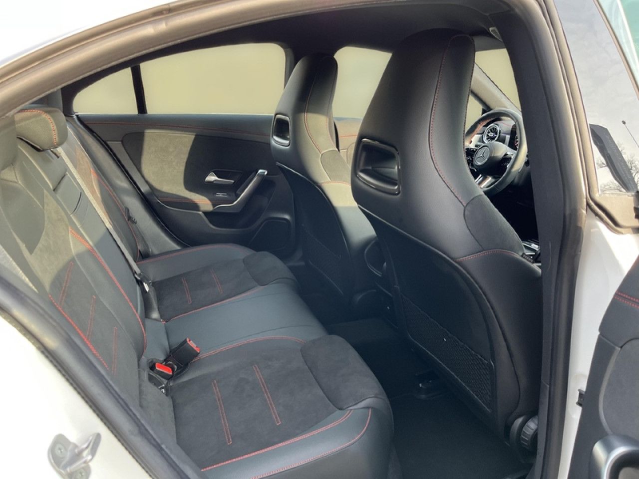 Zdjęcie pojazdu 12 / 17