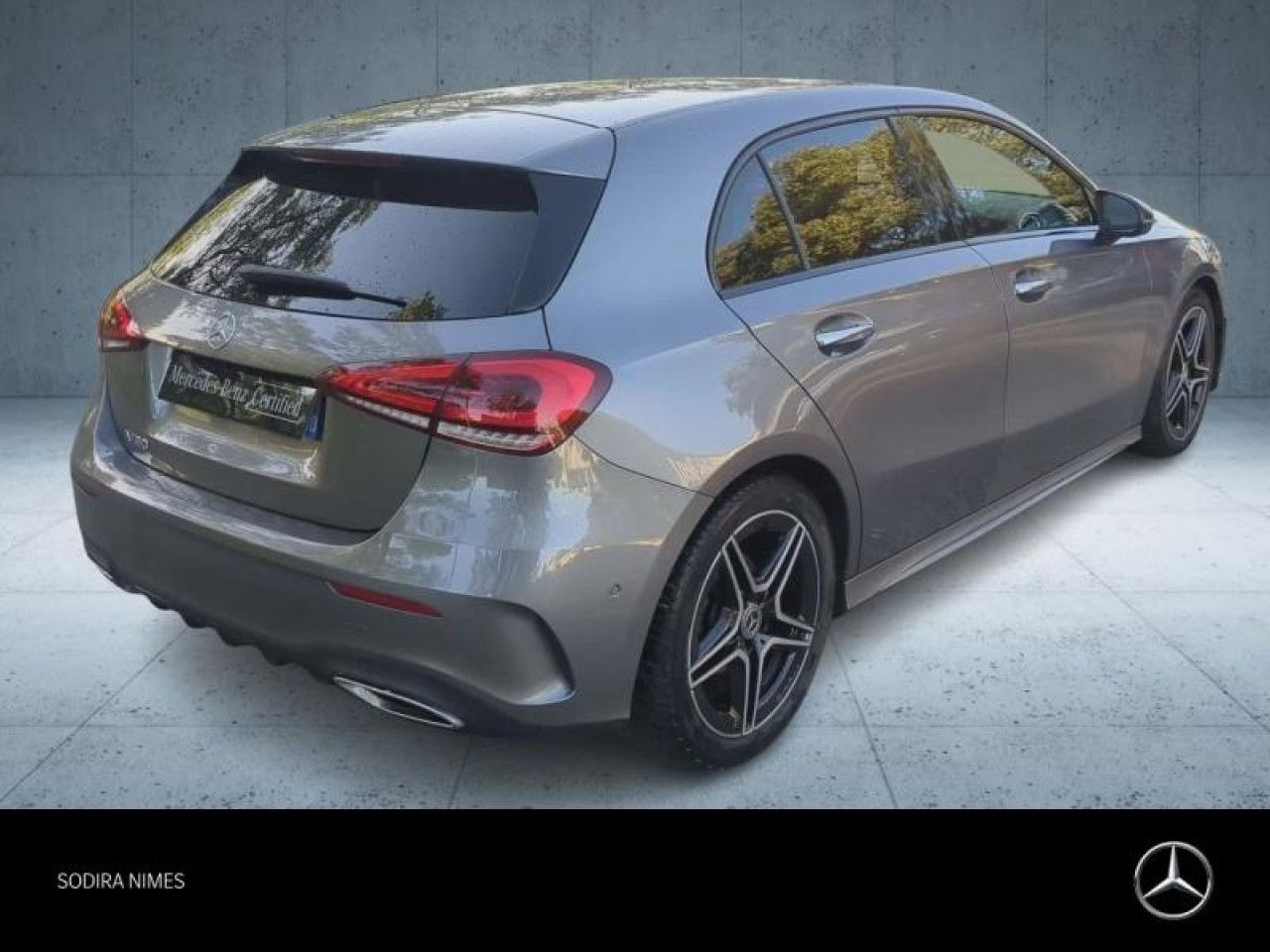 Photo du v&eacute;hicule 9 / 18