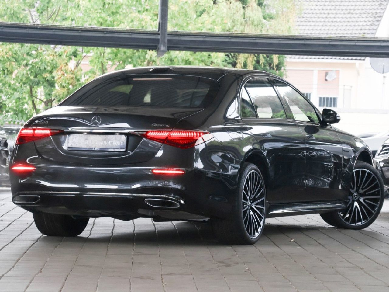 Mercedes-Benz S-Klasse – Bild 2