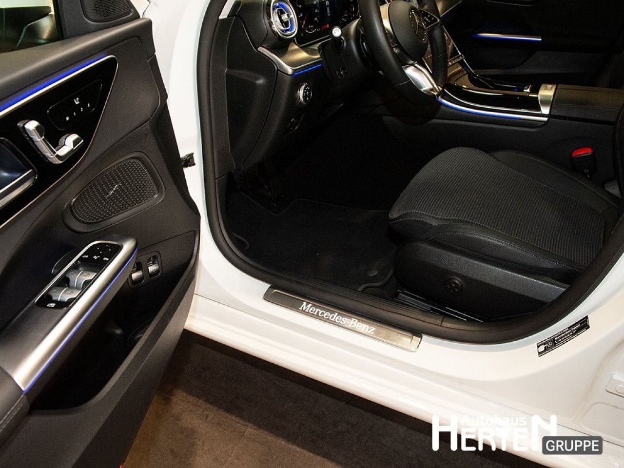Mercedes-Benz C-Klasse – Bild 13