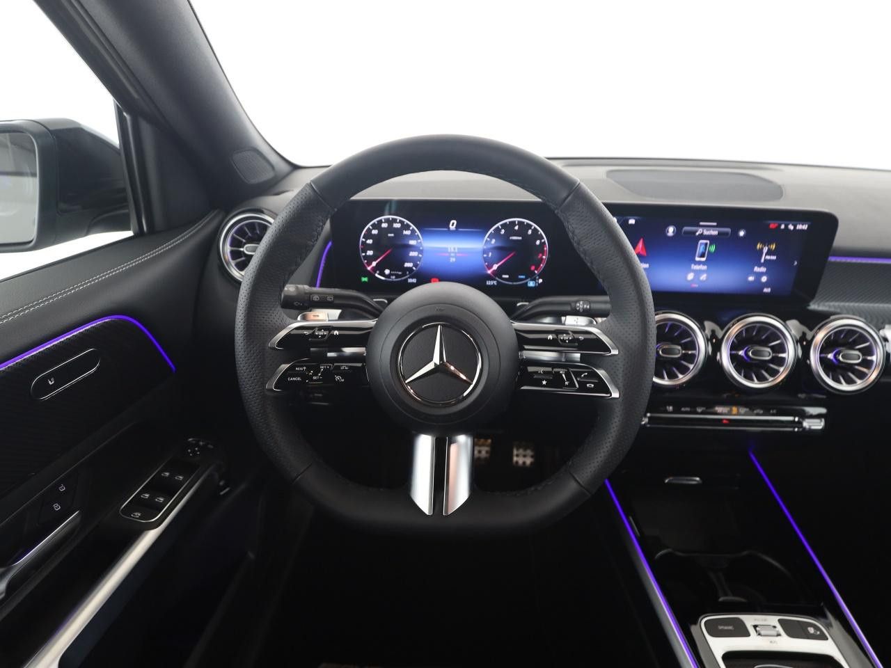 Mercedes-Benz GLB – Bild 11