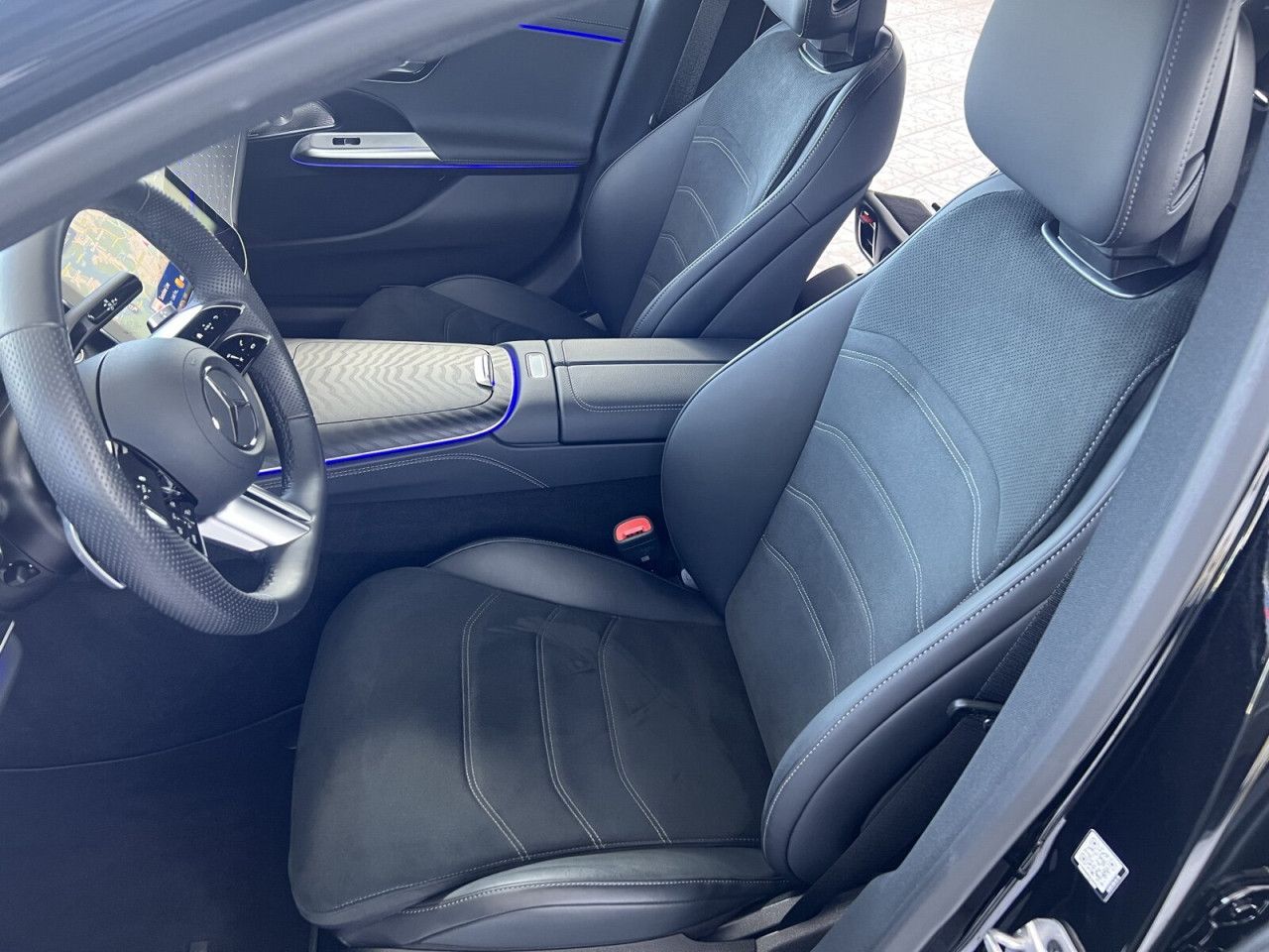 Mercedes-Benz E-Klasse – Bild 10