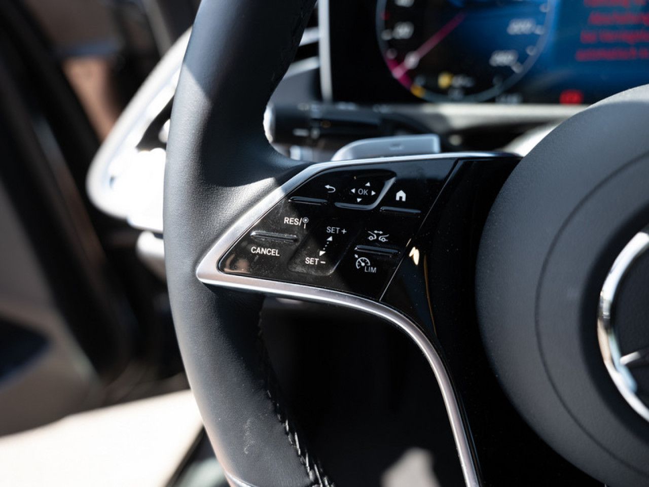 Mercedes-Benz E-Klasse – Bild 15