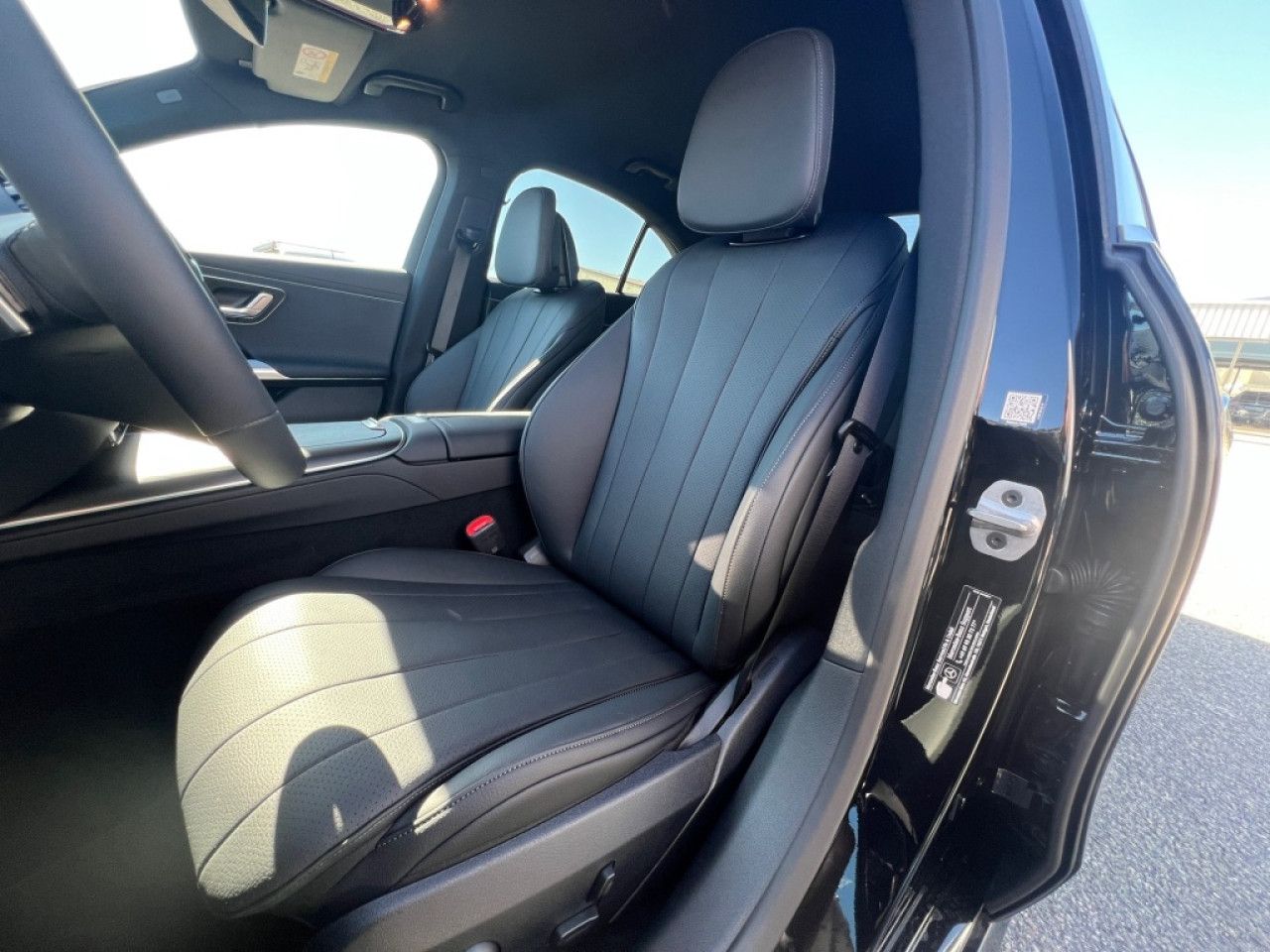 Mercedes-Benz E-Klasse – Bild 22