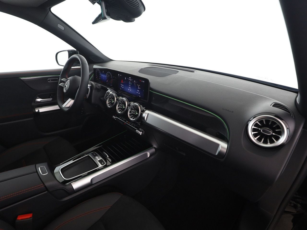 Mercedes-Benz GLB – Bild 18