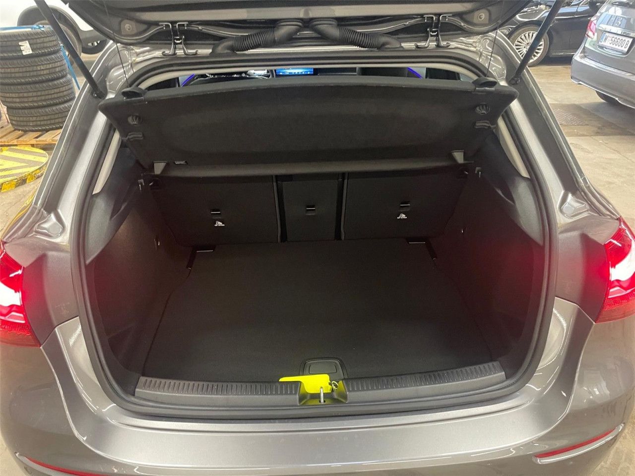 Fahrzeugbild 28 / 28