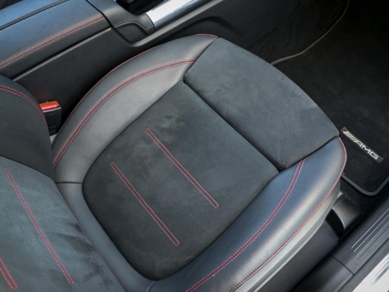 Photo du v&eacute;hicule 18 / 18