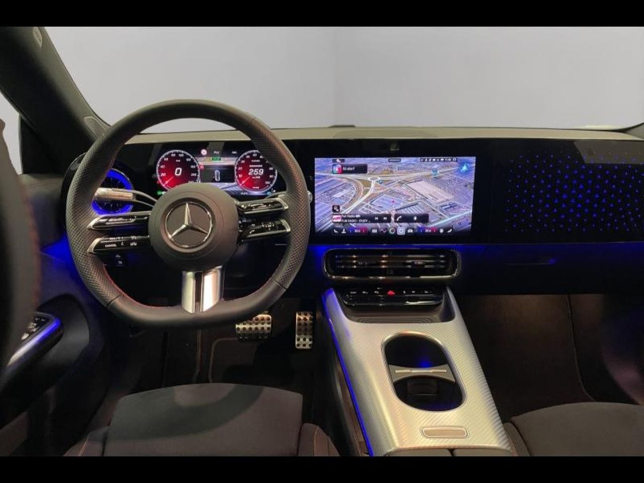 Photo du v&eacute;hicule 8 / 18