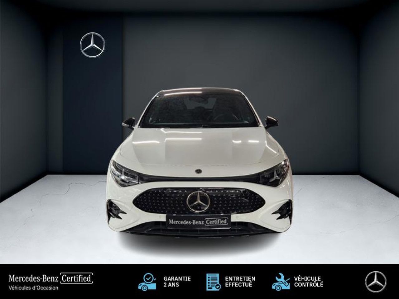 Photo du v&eacute;hicule 2 / 15