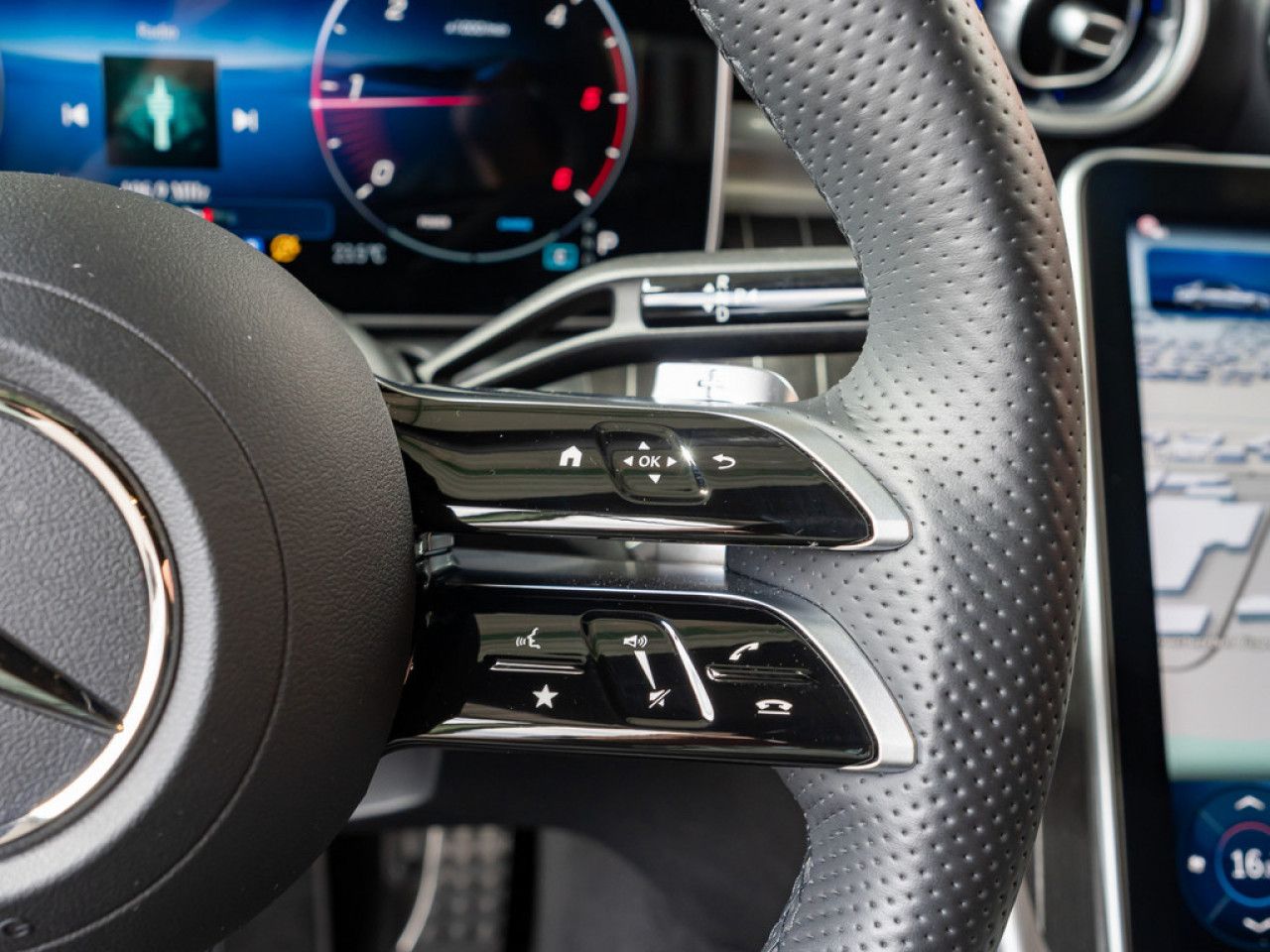 Mercedes-Benz C-Klasse – Bild 16