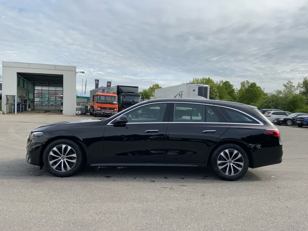 Mercedes-Benz E-Klasse – Bild 3