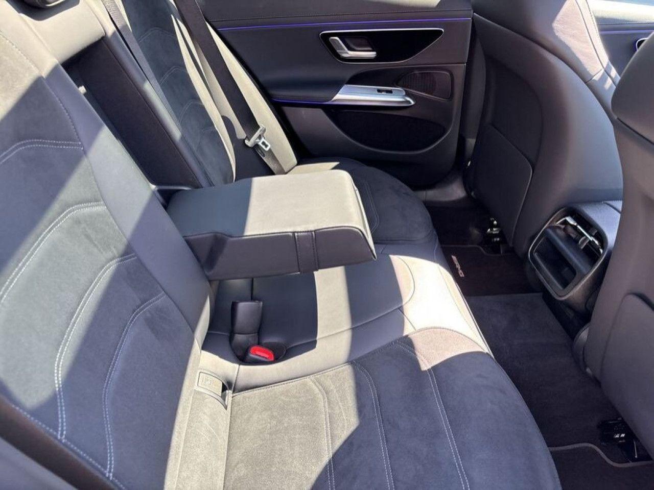 Mercedes-Benz E-Klasse – Bild 22