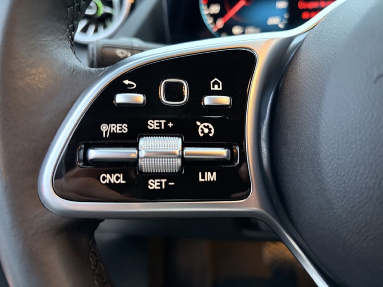 Photo du v&eacute;hicule 13 / 18