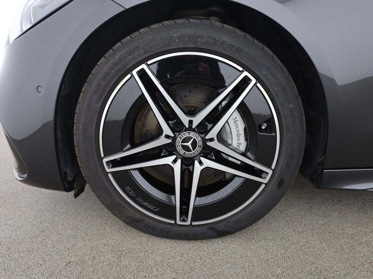 Mercedes-Benz C-Klasse – Bild 16