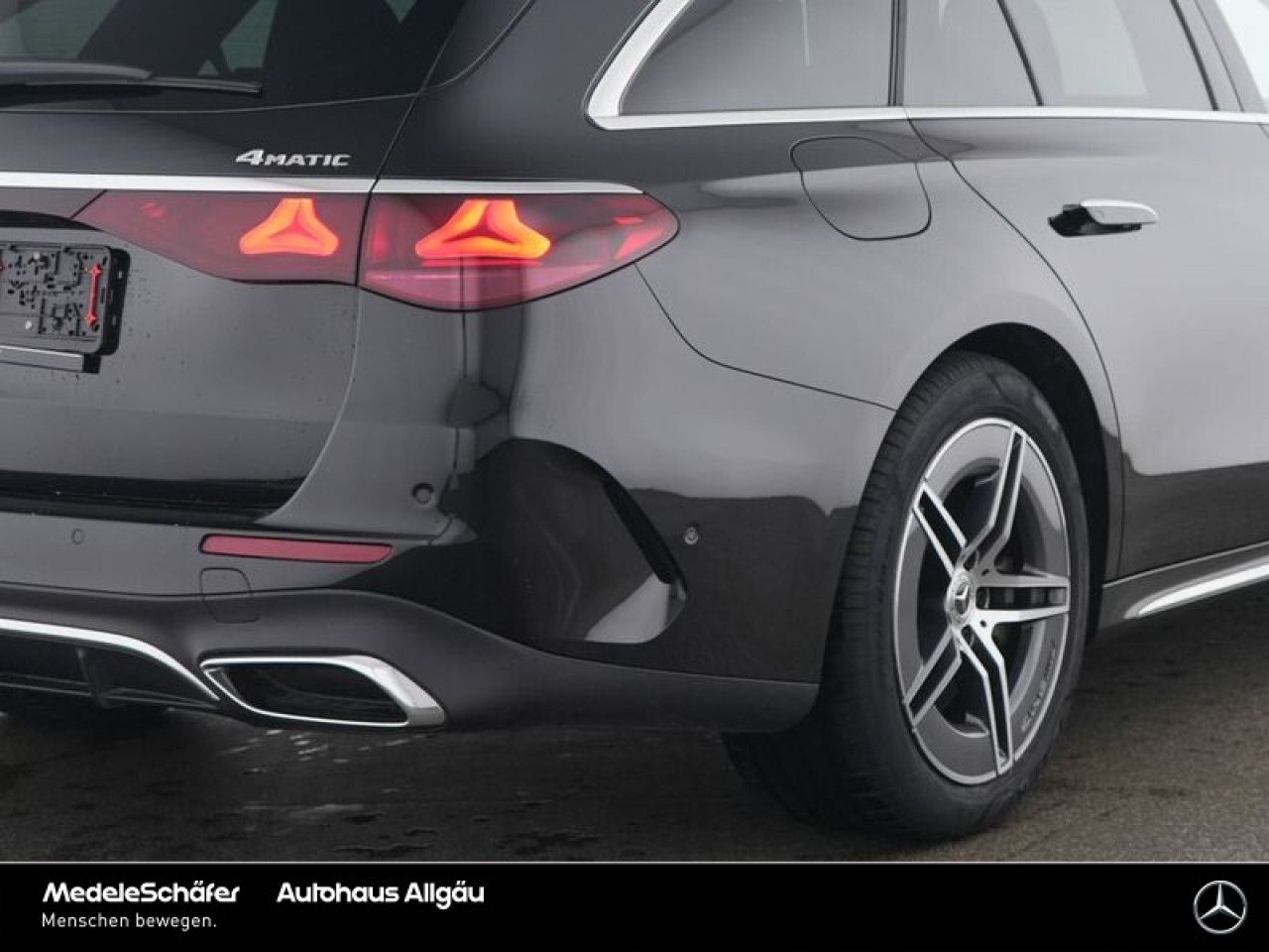 Mercedes-Benz E-Klasse – Bild 8