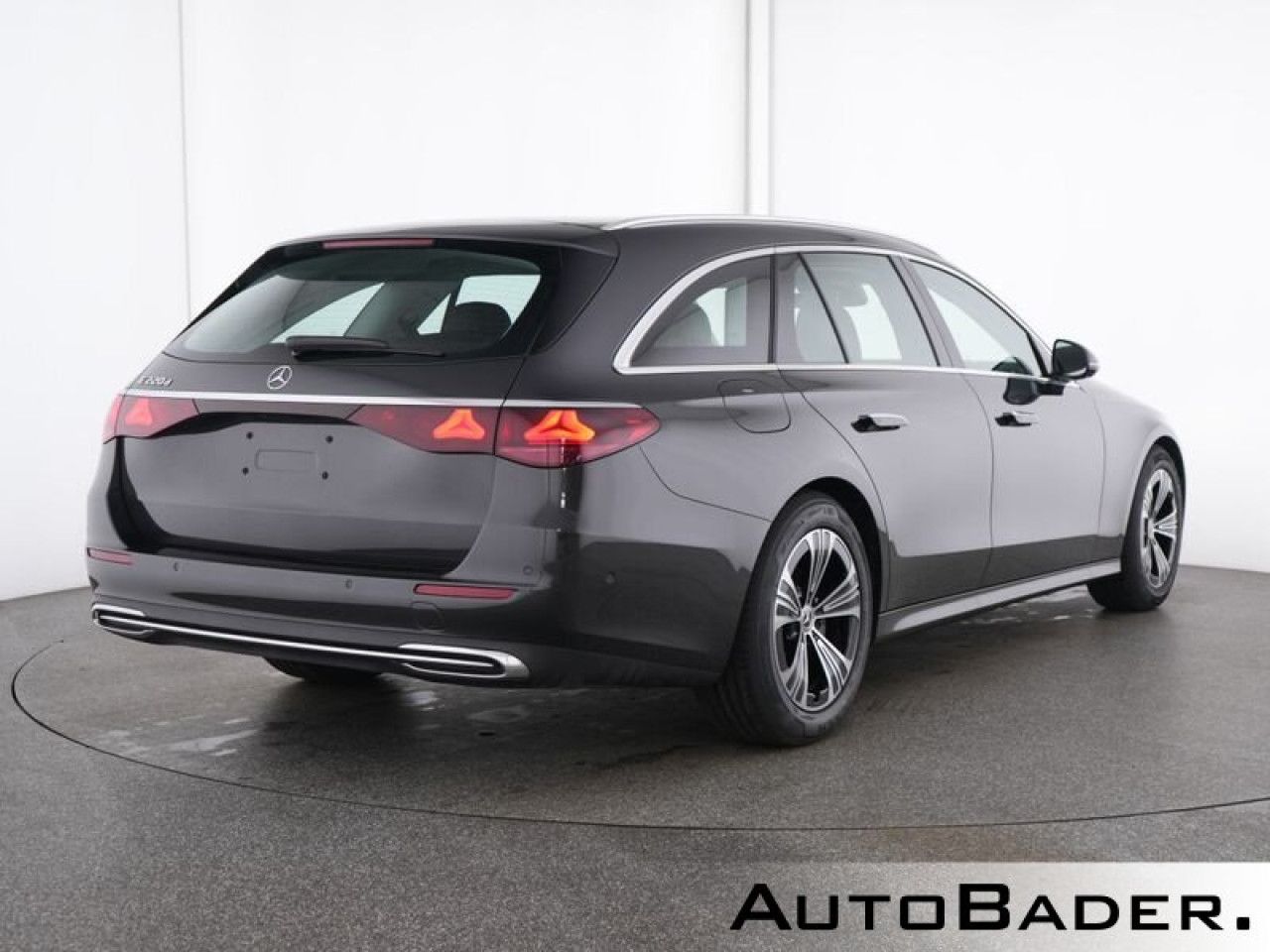 Mercedes-Benz E-Klasse – Bild 2