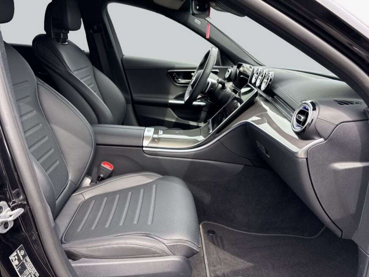 Mercedes-Benz C-Klasse – Bild 12