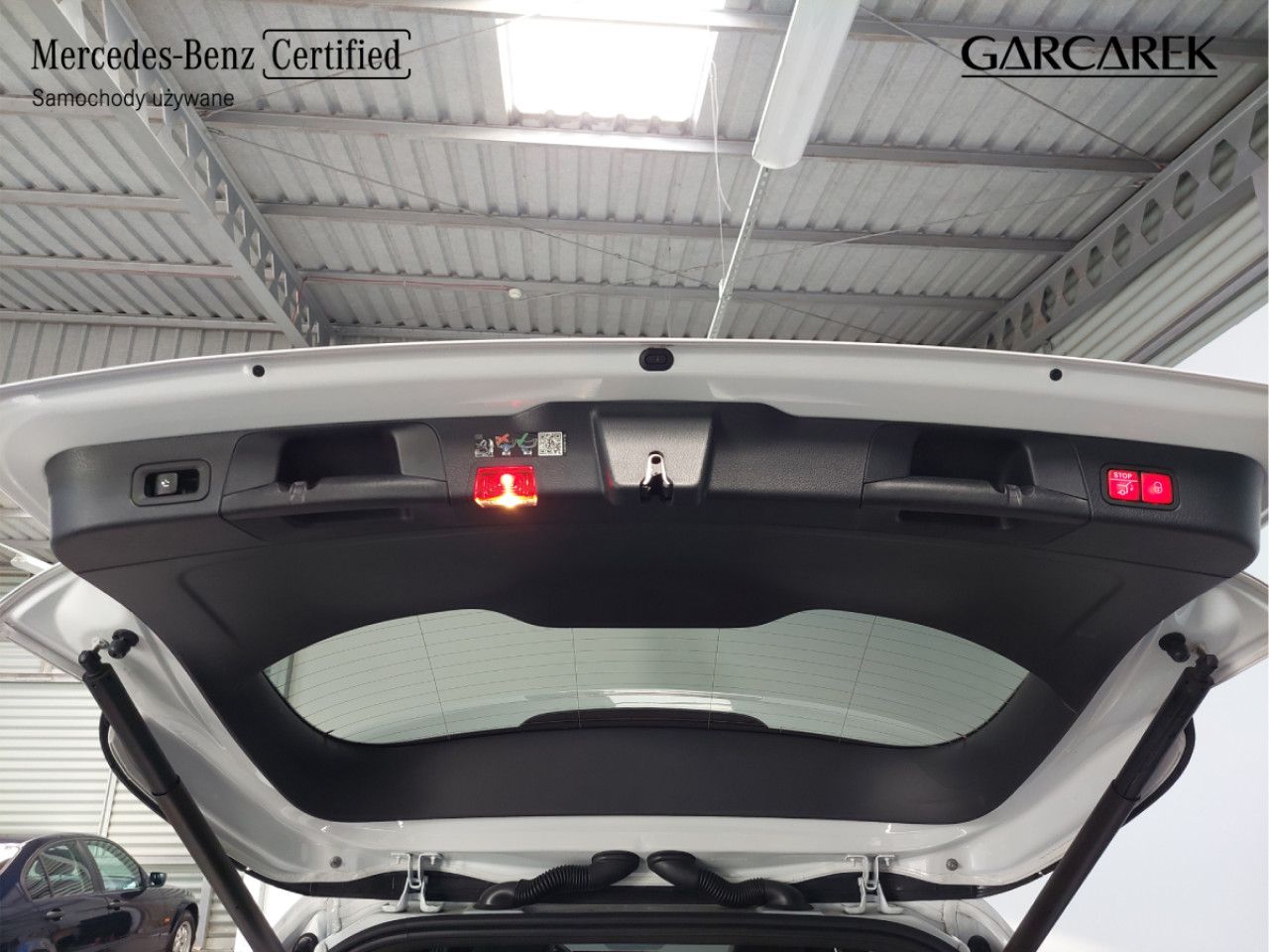 Zdj&eogon;cie pojazdu 13 / 28