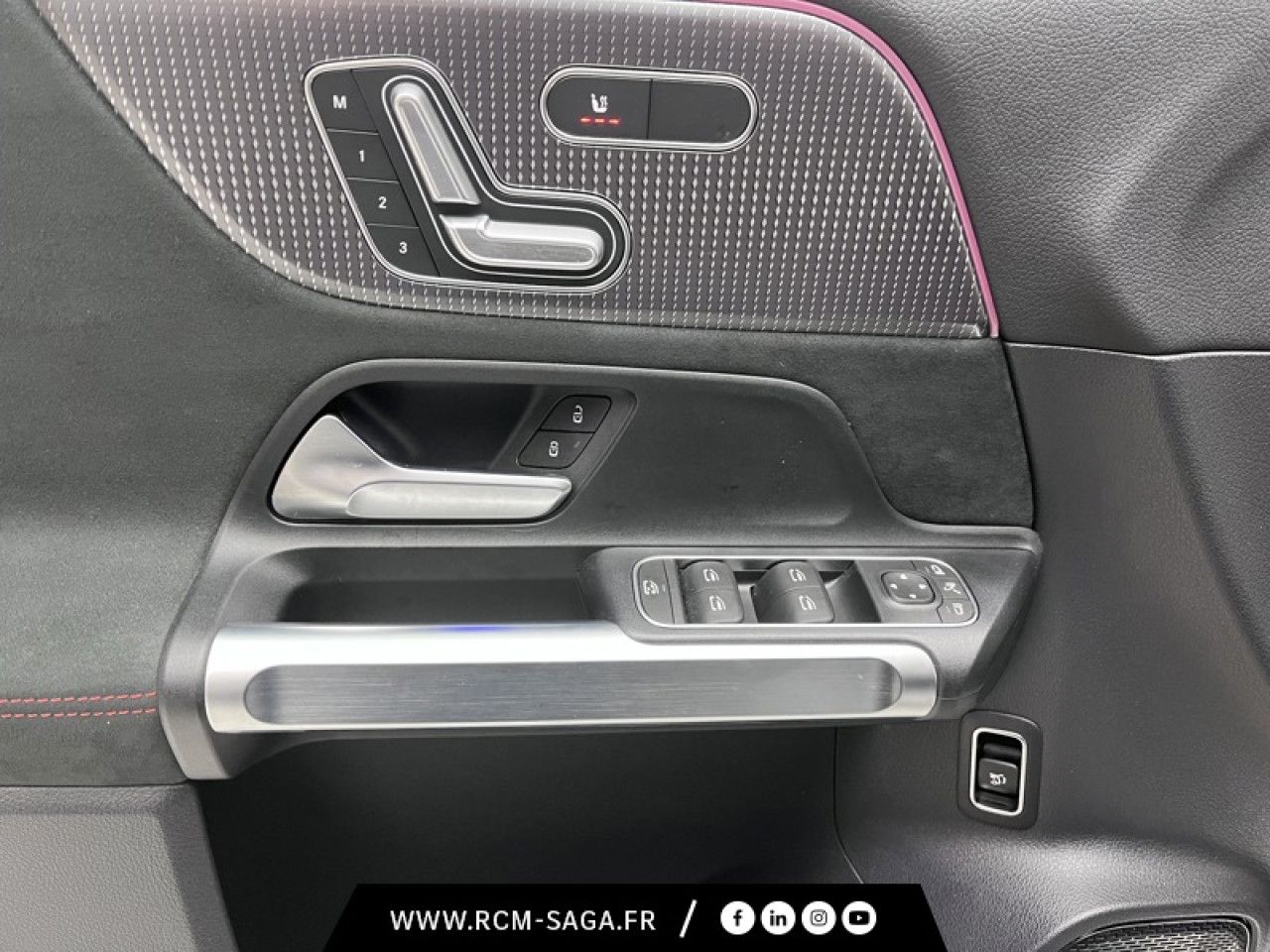 Photo du v&eacute;hicule 11 / 18