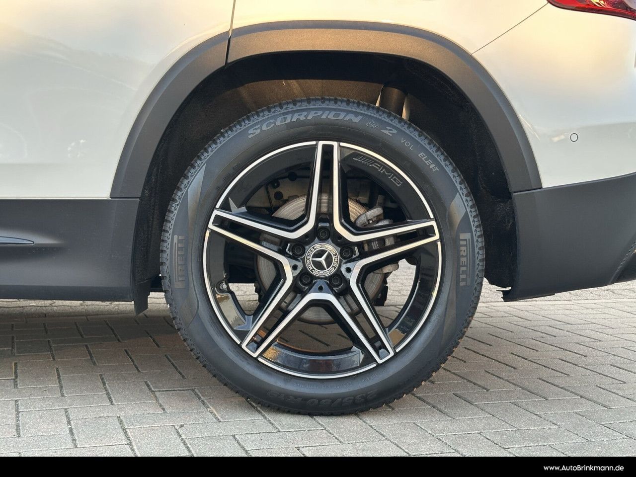 Mercedes-Benz GLB – Bild 9