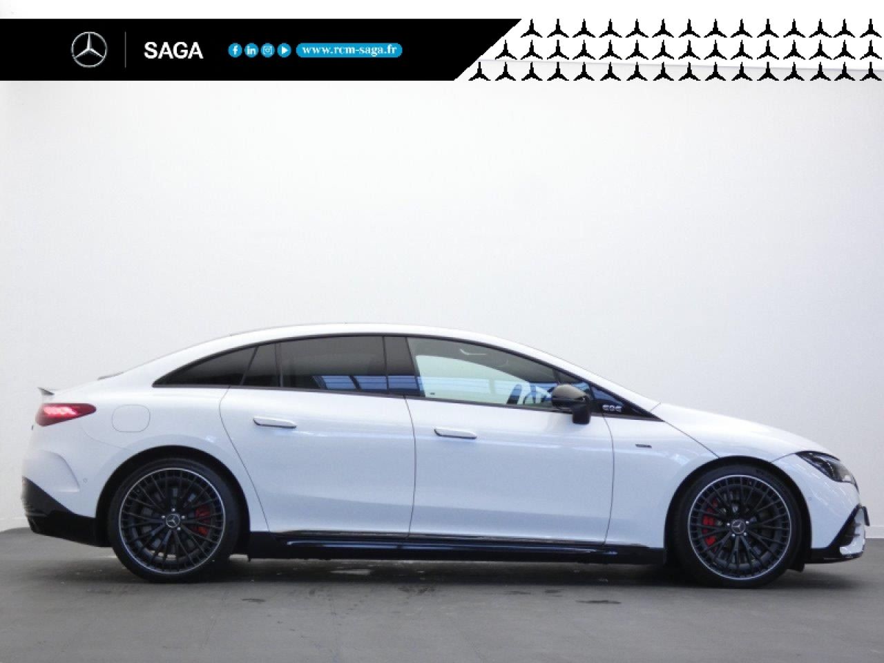 Photo du v&eacute;hicule 3 / 18