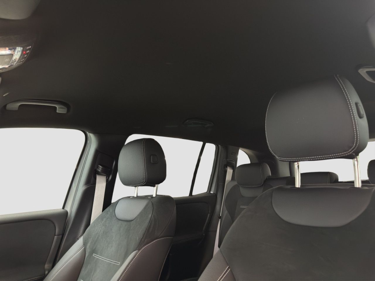 Mercedes-Benz GLB – Bild 15