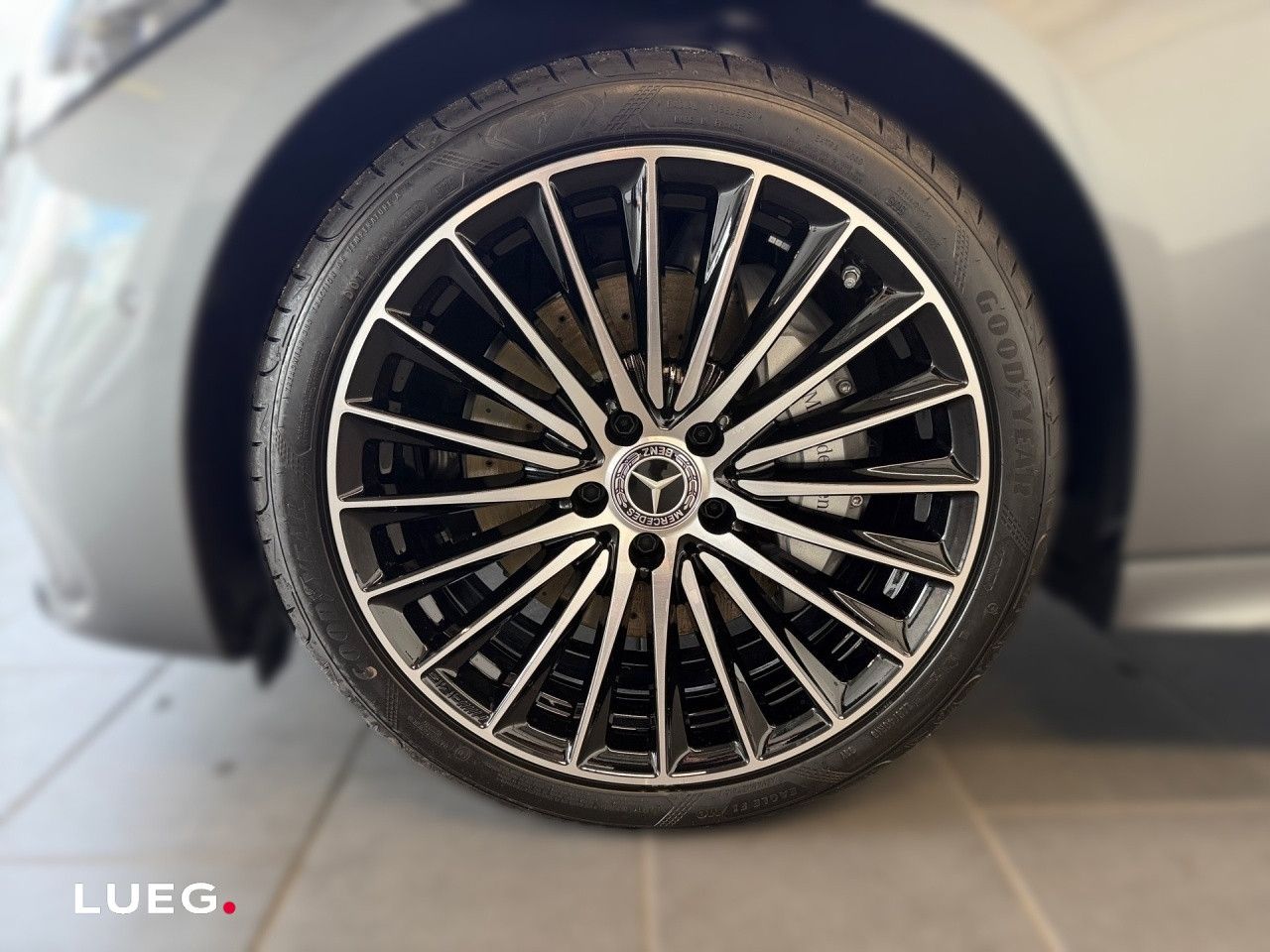 Mercedes-Benz C-Klasse – Bild 7