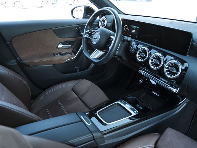 MERCEDES-BENZ Unknown Model 2025 — imagine 3