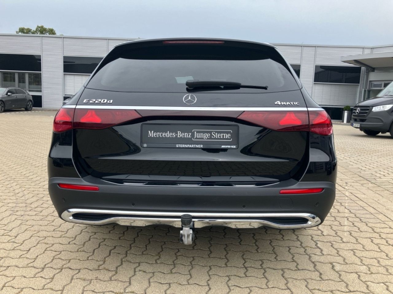 Mercedes-Benz E-Klasse – Bild 12