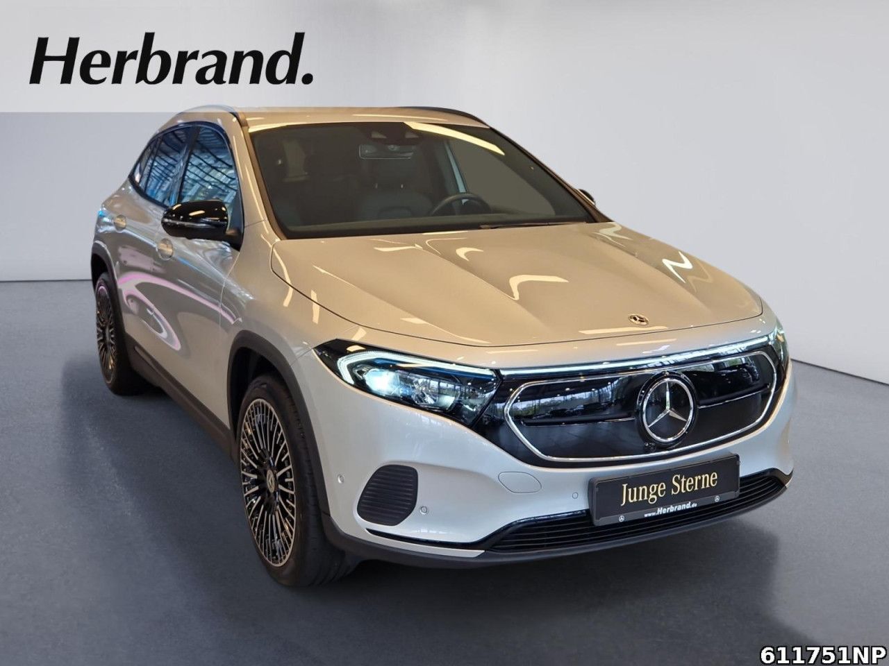 Mercedes-Benz EQA – Bild 2