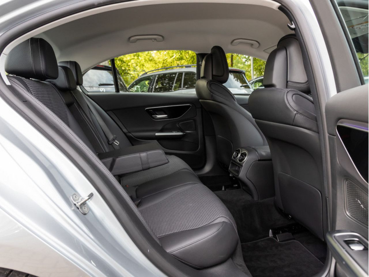 Mercedes-Benz C-Klasse – Bild 8