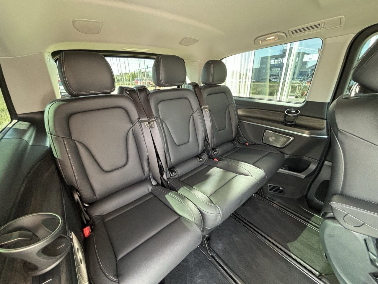 Mercedes-Benz EQV – Bild 24