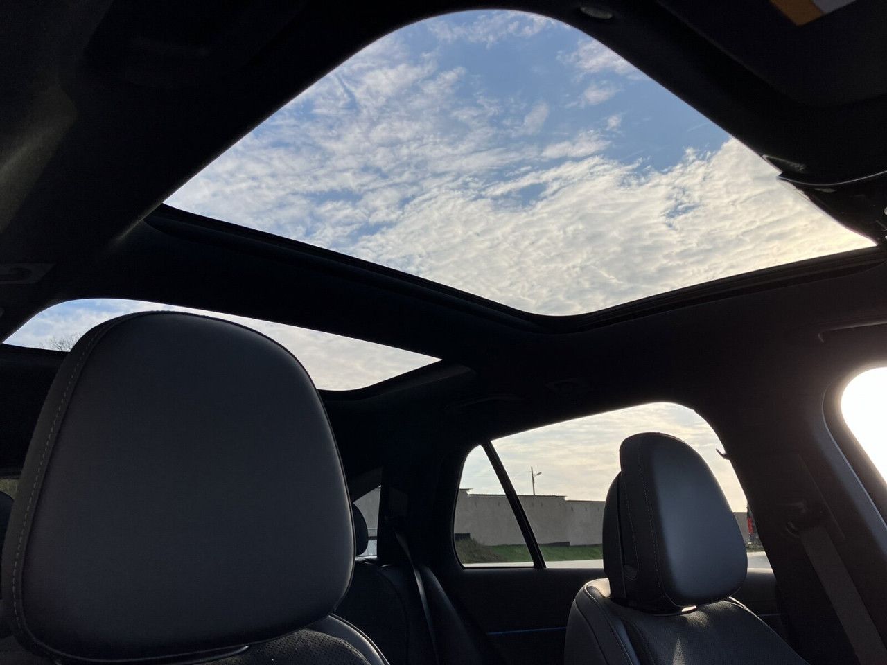 Mercedes-Benz E-Klasse – Bild 14