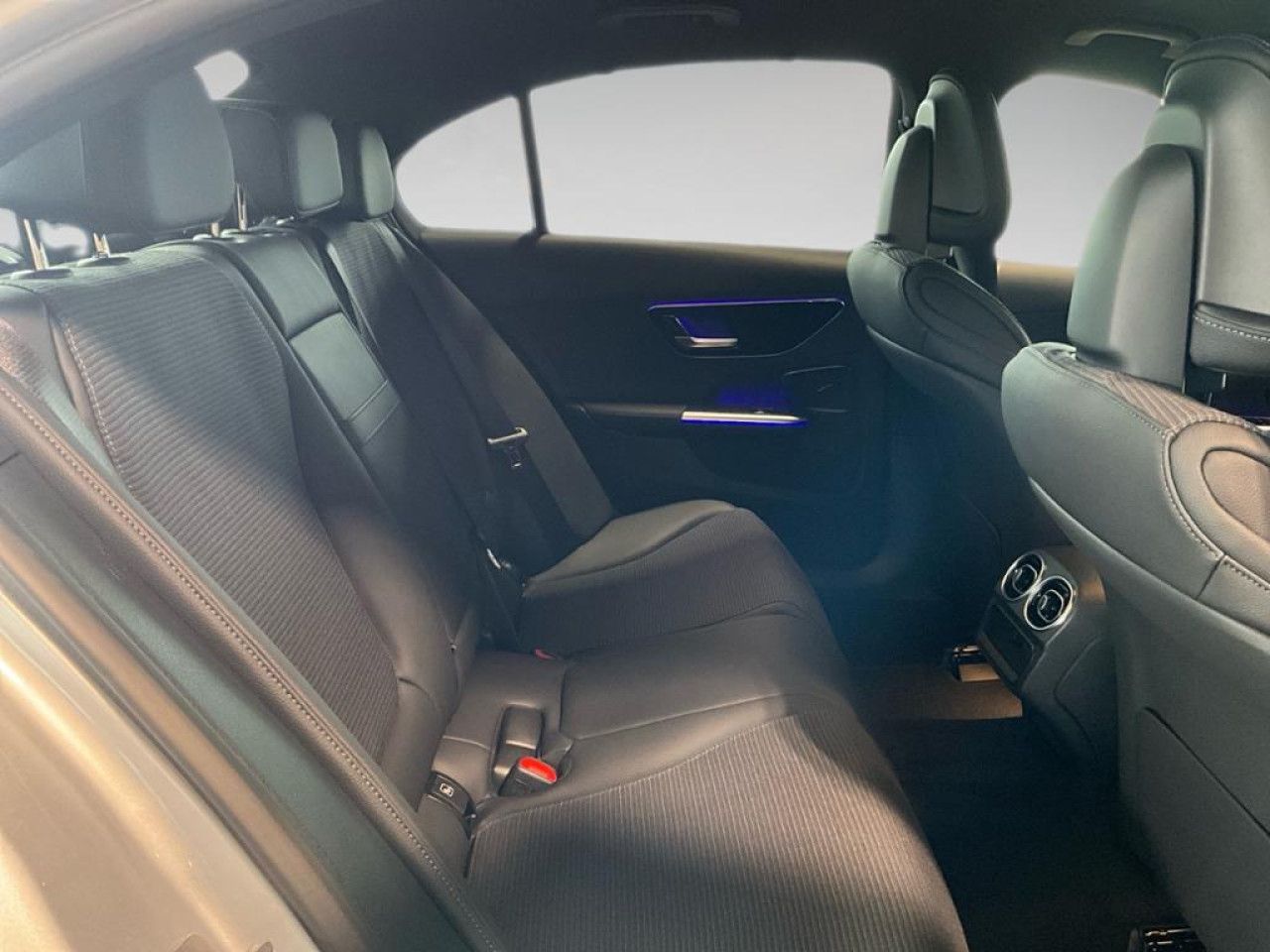 Mercedes-Benz C-Klasse – Bild 11