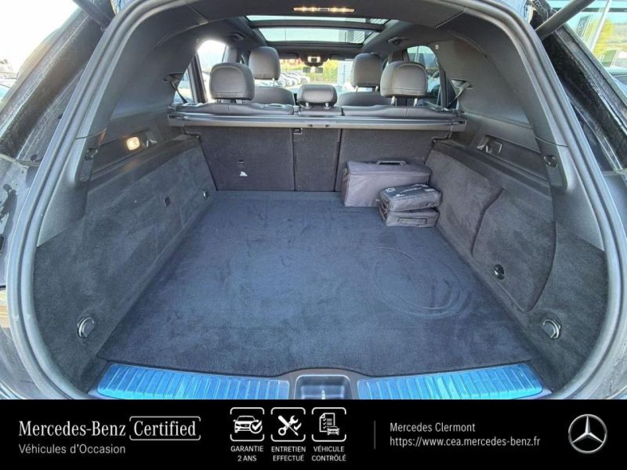 Photo du v&eacute;hicule 17 / 18