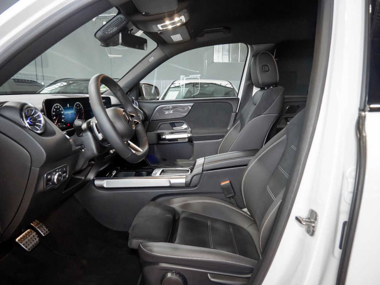 Mercedes-Benz GLB – Bild 12