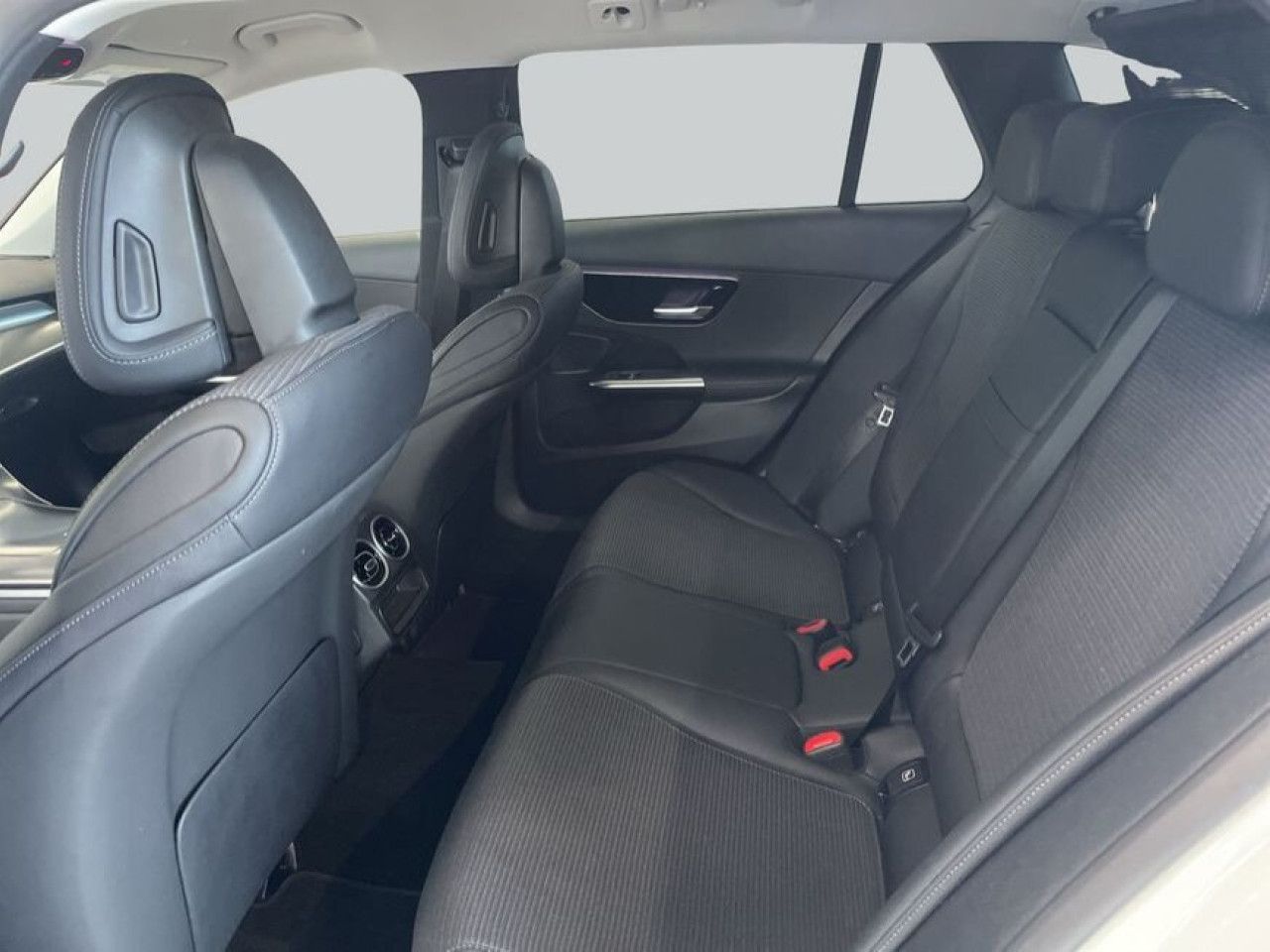 Mercedes-Benz C-Klasse – Bild 11