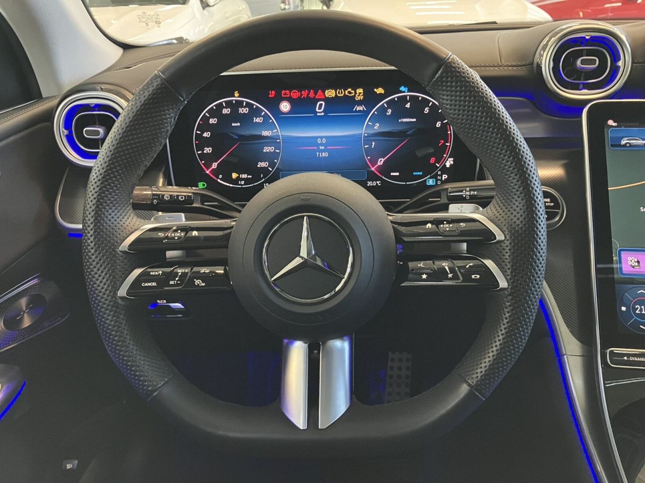 Mercedes-Benz GLC – Bild 20