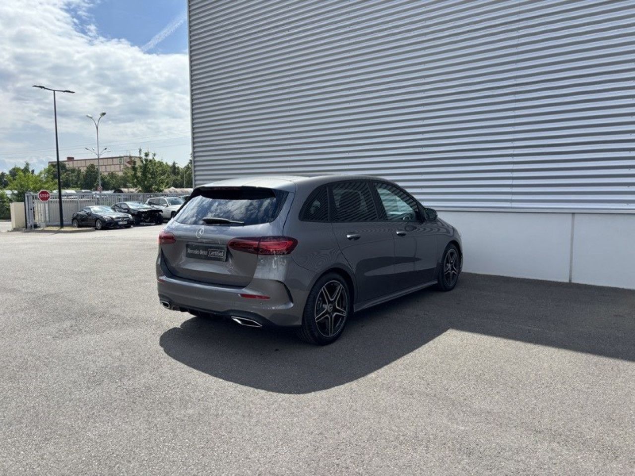 Photo du véhicule 4 / 18