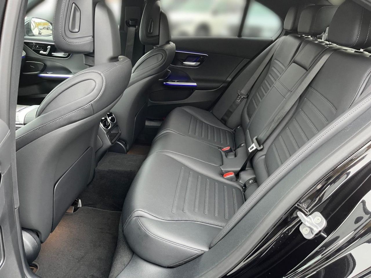 Mercedes-Benz C-Klasse – Bild 8