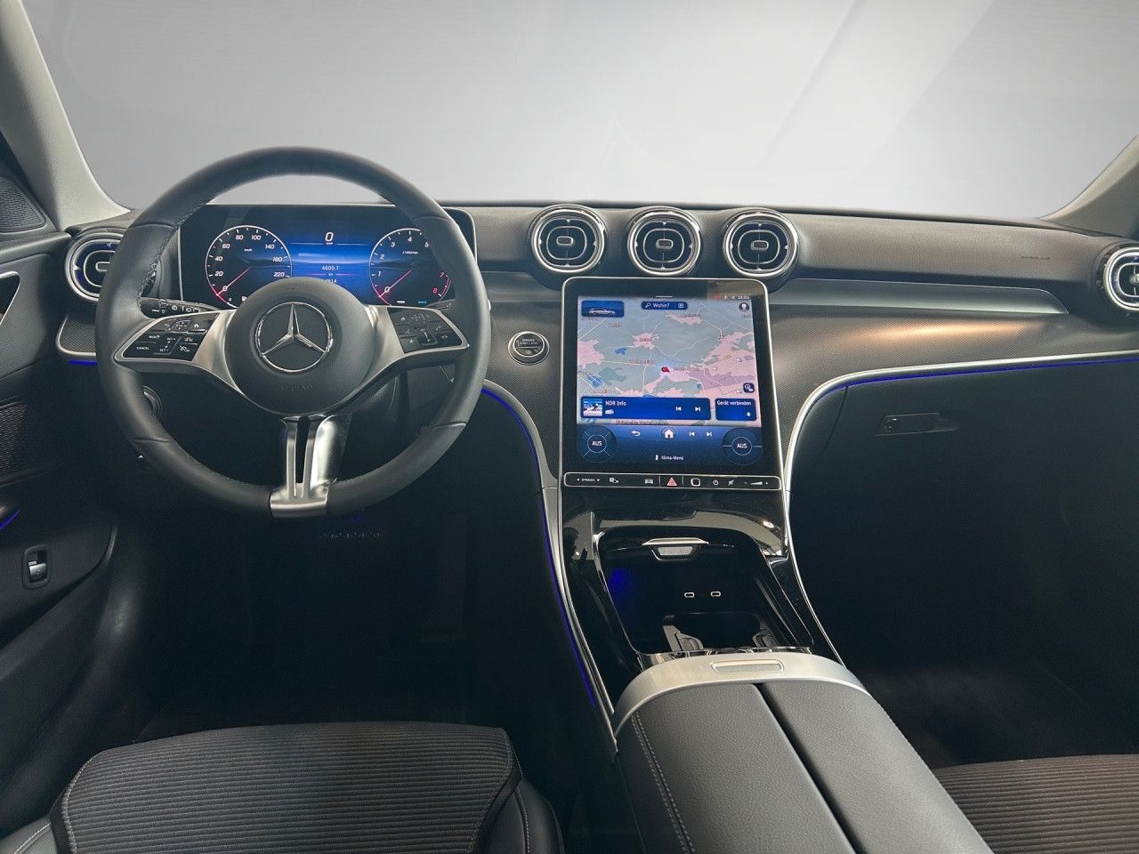 Mercedes-Benz C-Klasse – Bild 21