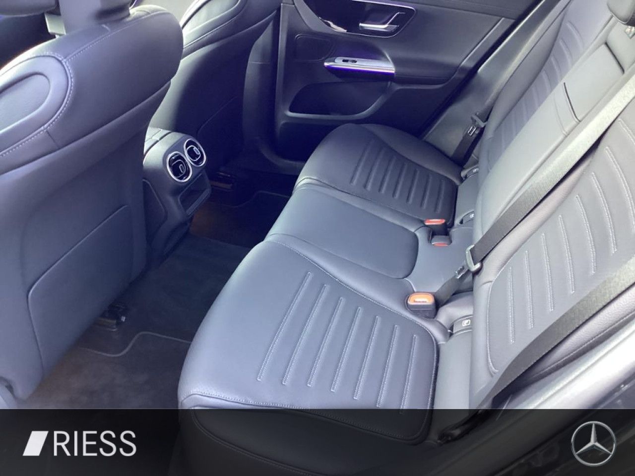 Fahrzeugbild 12 / 20