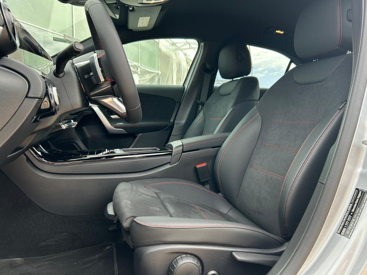 Imagem do veículo 1 / 11